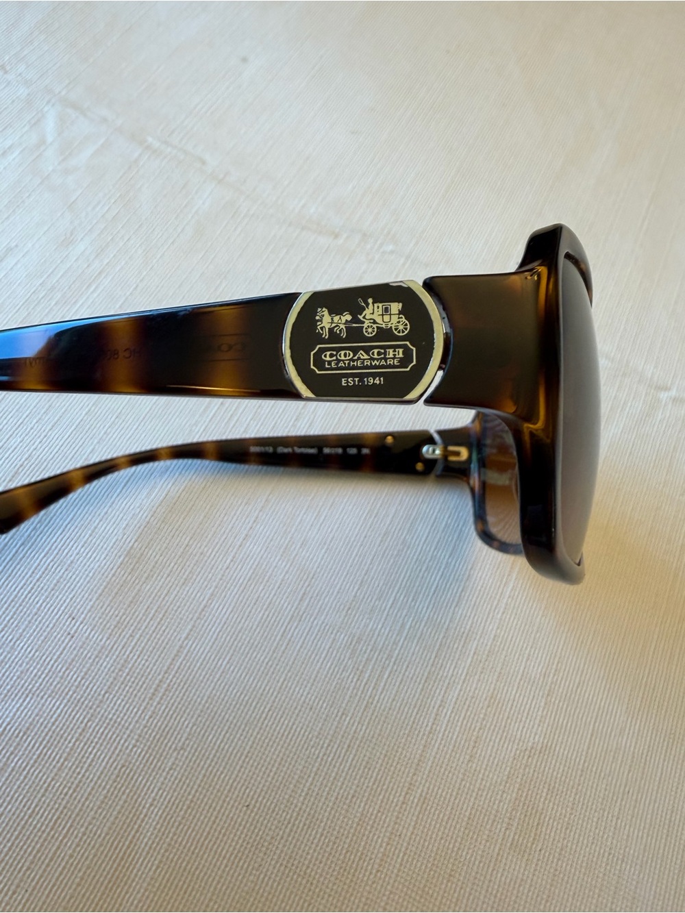 Coach Tortoiseshell Frame Sunglasses - Dark Brown / Amber